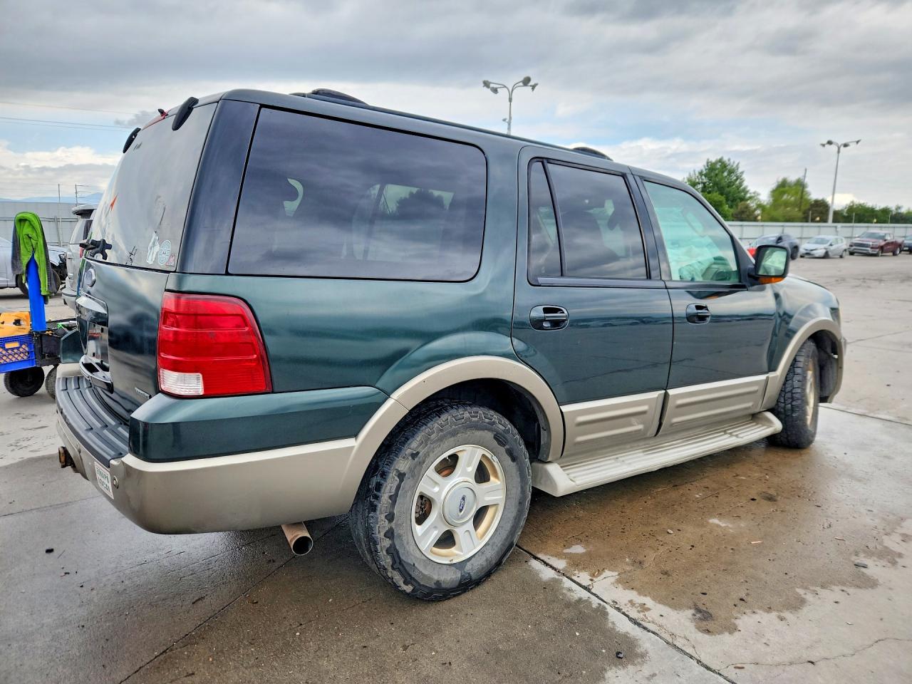 2004 Ford Expedition Eddie Bauer Green vin: 1FMFU18L04LB47938