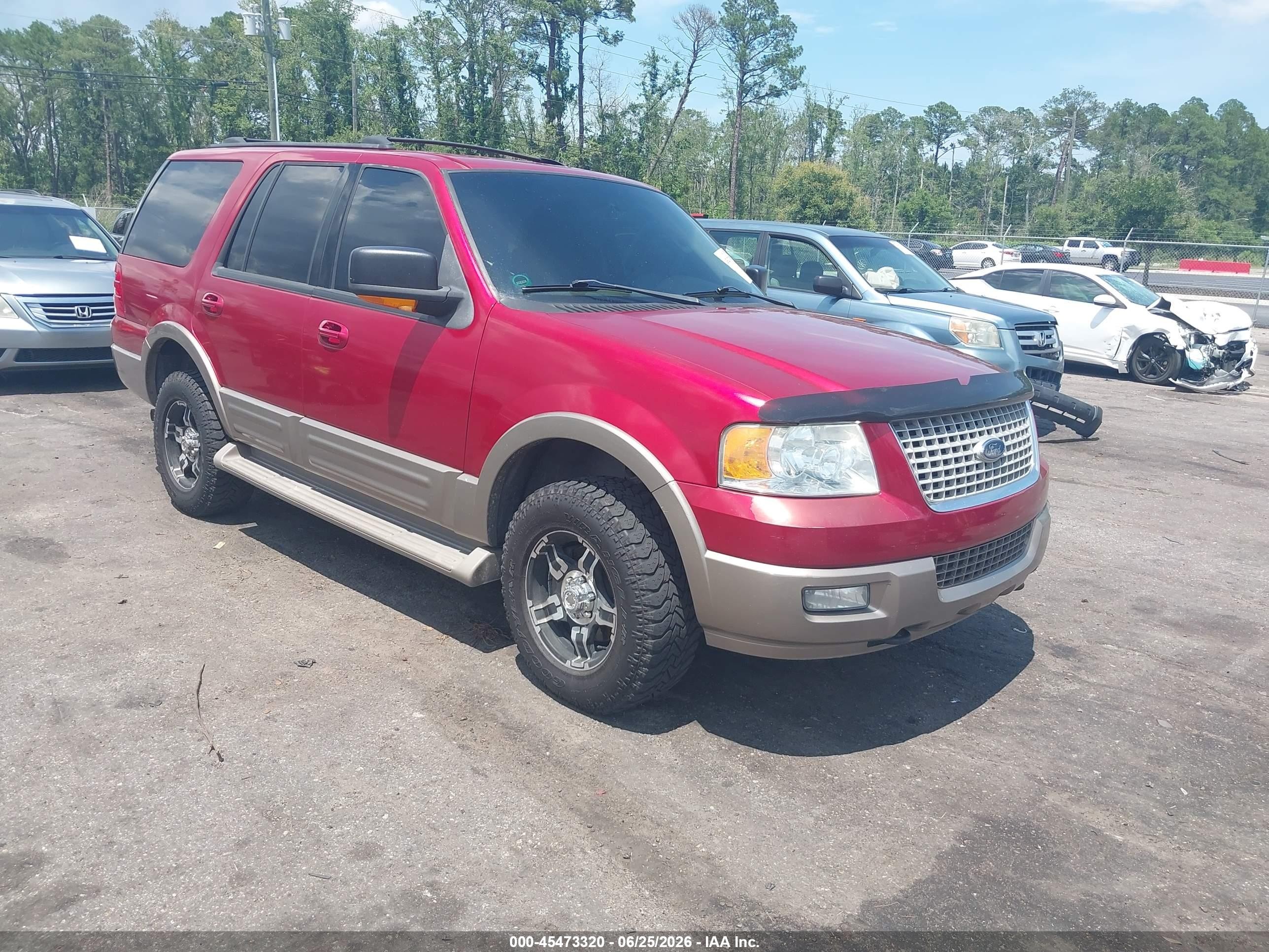 2004 Ford Expedition Eddie Bauer Красный vin: 1FMFU18L24LA58985