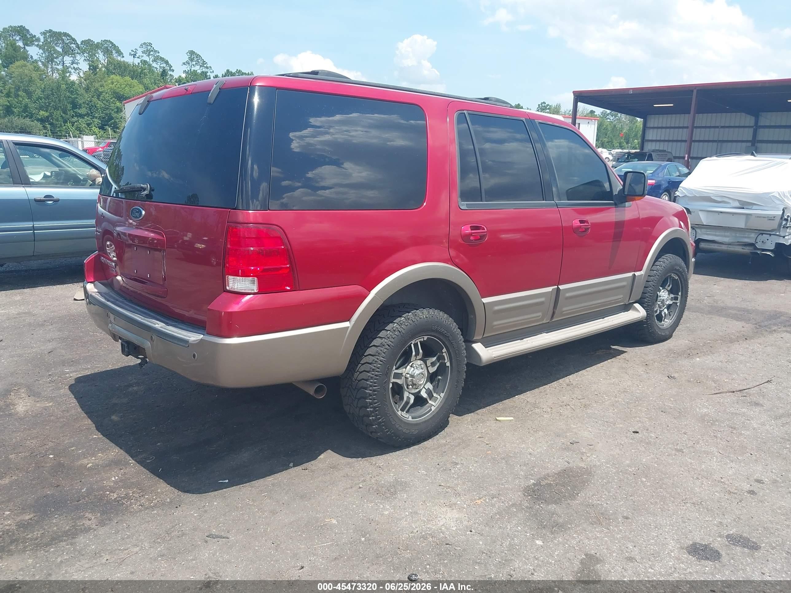 2004 Ford Expedition Eddie Bauer Red vin: 1FMFU18L24LA58985