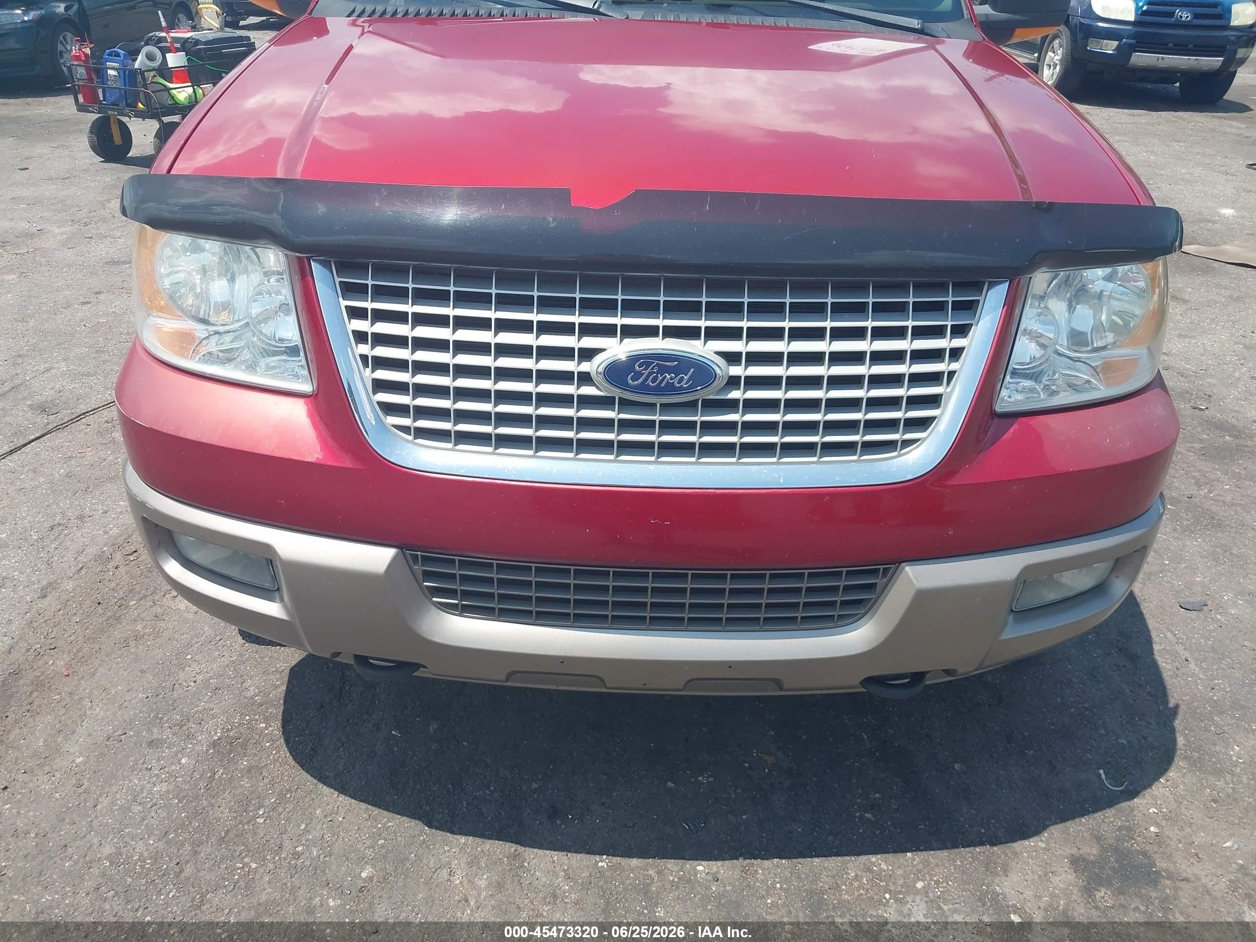2004 Ford Expedition Eddie Bauer Red vin: 1FMFU18L24LA58985