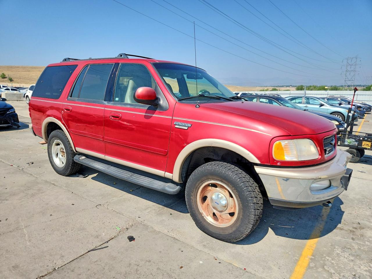1997 Ford Expedition Red vin: 1FMFU18L2VLA69664