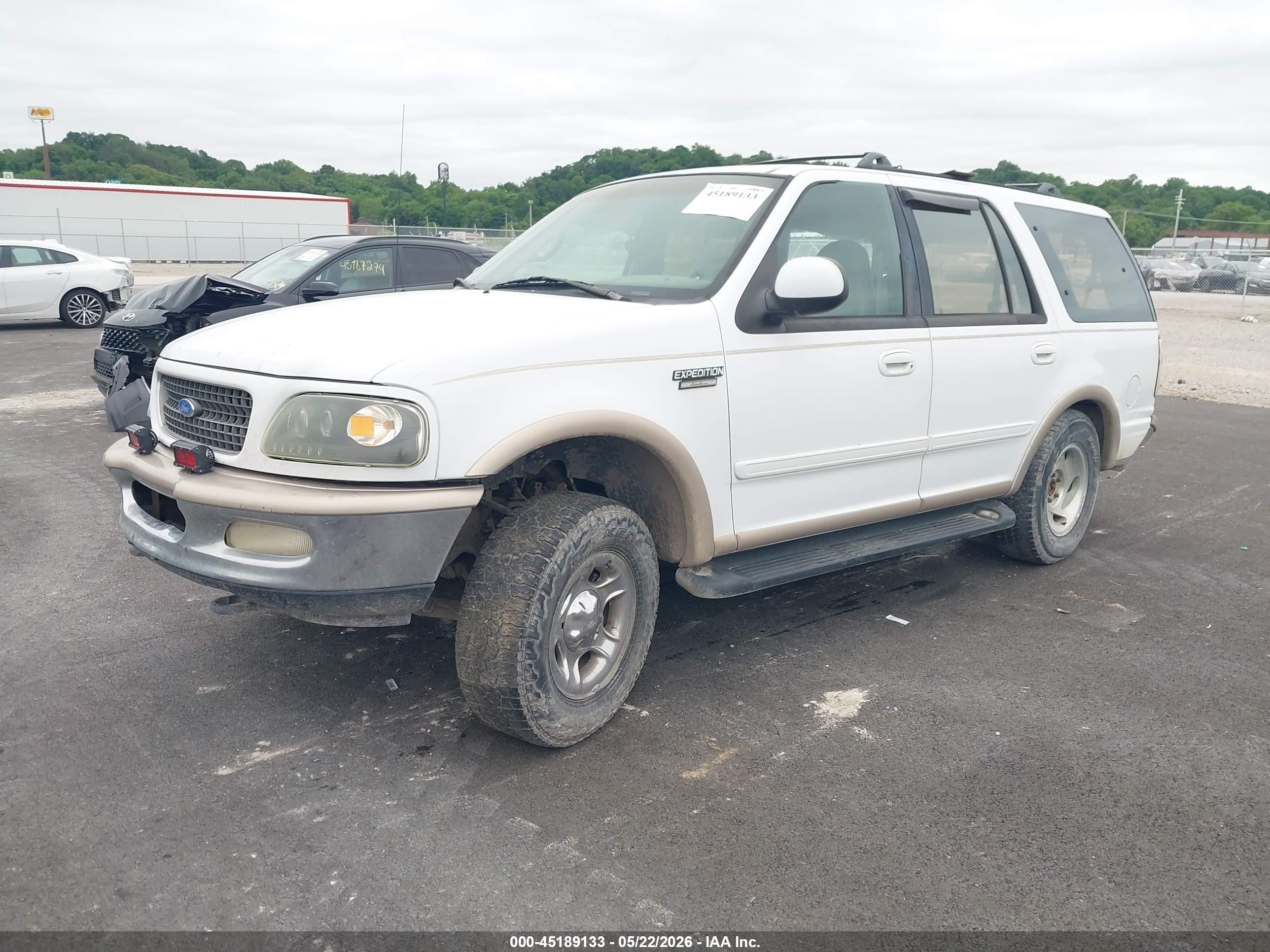 1997 Ford Expedition Eddie Bauer/xlt White vin: 1FMFU18L2VLB42189
