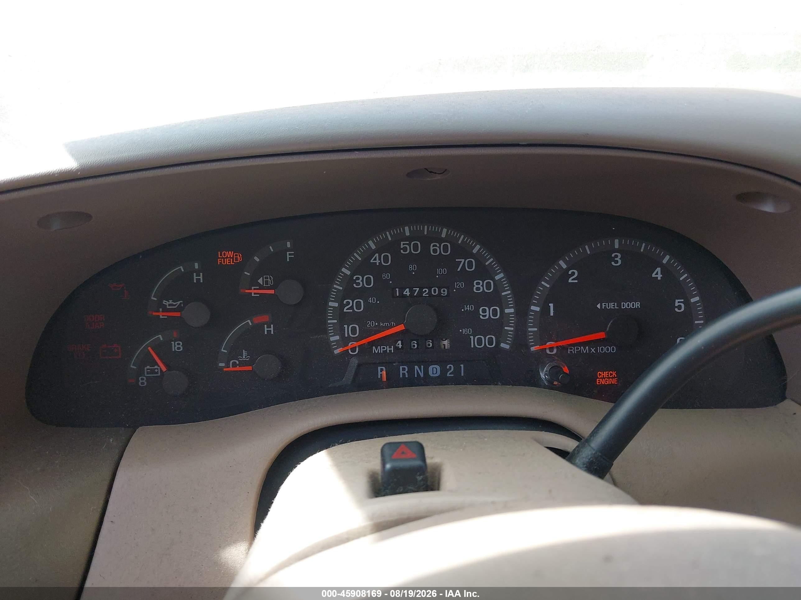 1997 Ford Expedition Eddie Bauer/xlt Red vin: 1FMFU18L2VLB42807