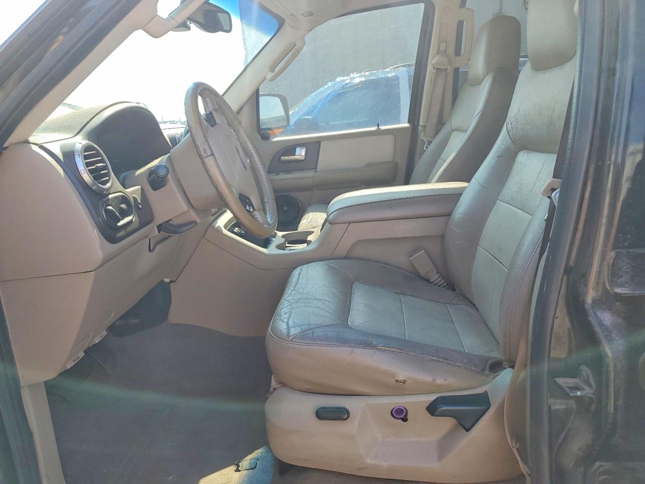 2004 Ford Expedition Eddie Bauer Black vin: 1FMFU18L44LA54839