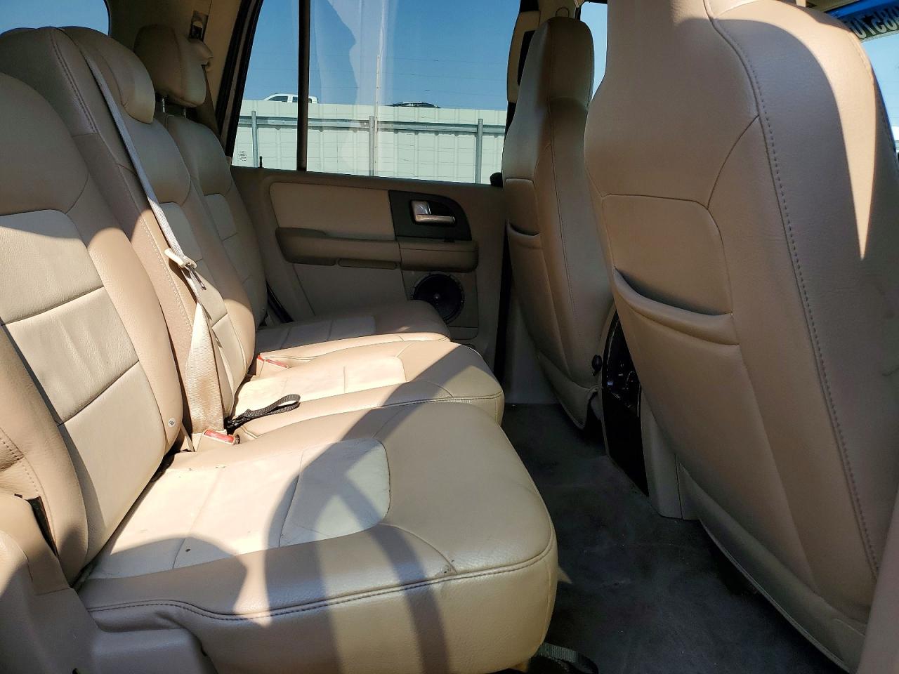 2004 Ford Expedition Eddie Bauer Black vin: 1FMFU18L44LA54839