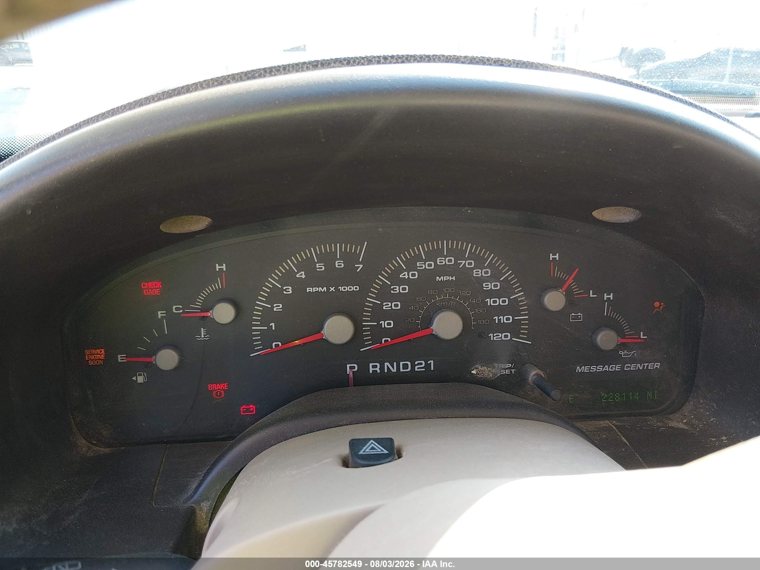 2004 Ford Expedition Eddie Bauer White vin: 1FMFU18L44LA86769