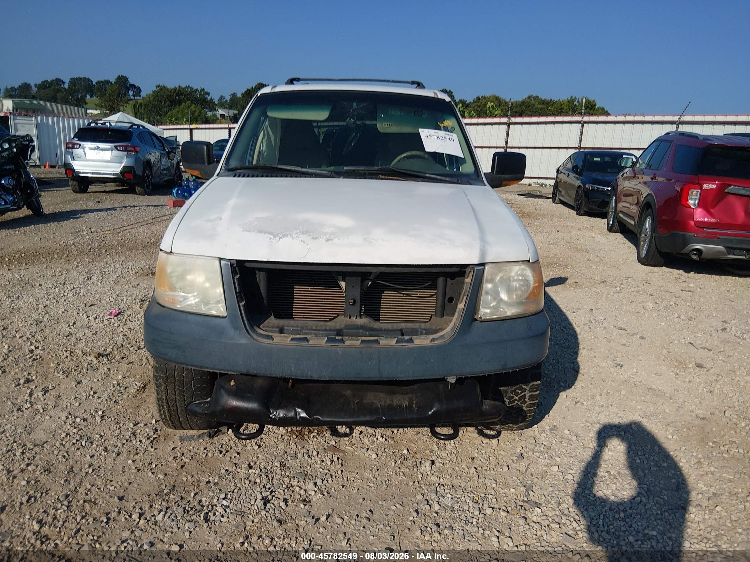 2004 Ford Expedition Eddie Bauer White vin: 1FMFU18L44LA86769