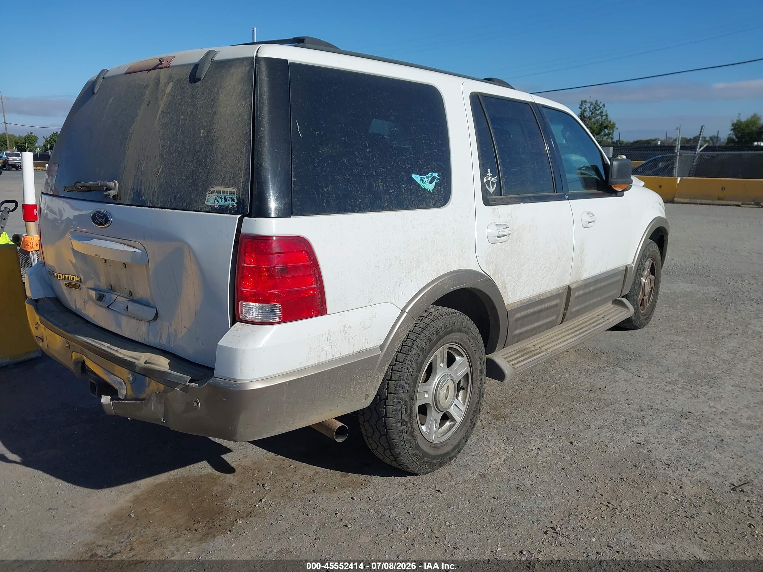 2003 Ford Expedition Eddie Bauer White vin: 1FMFU18L63LC04819