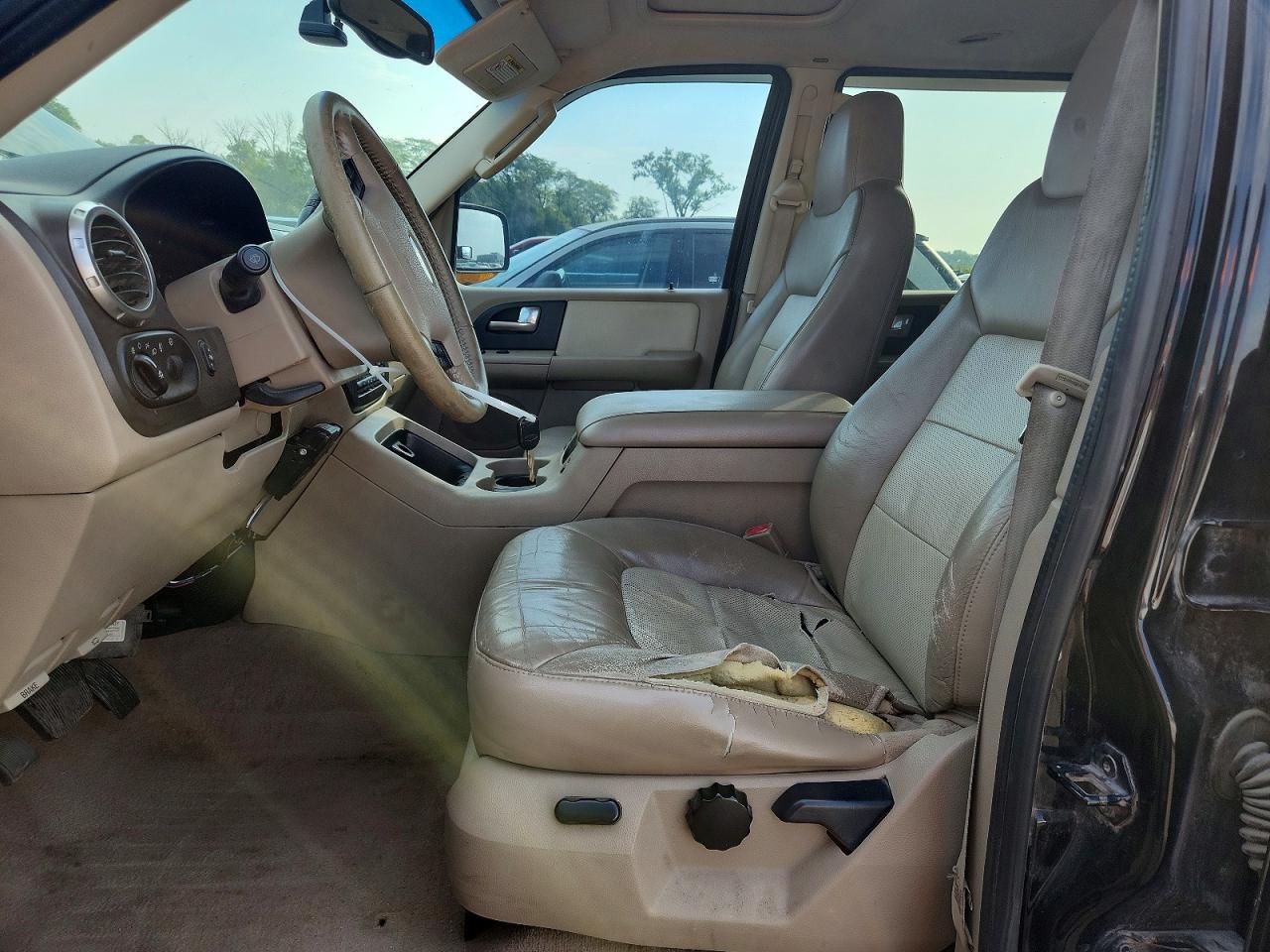2004 Ford Expedition Eddie Bauer Черный vin: 1FMFU18L64LB06097