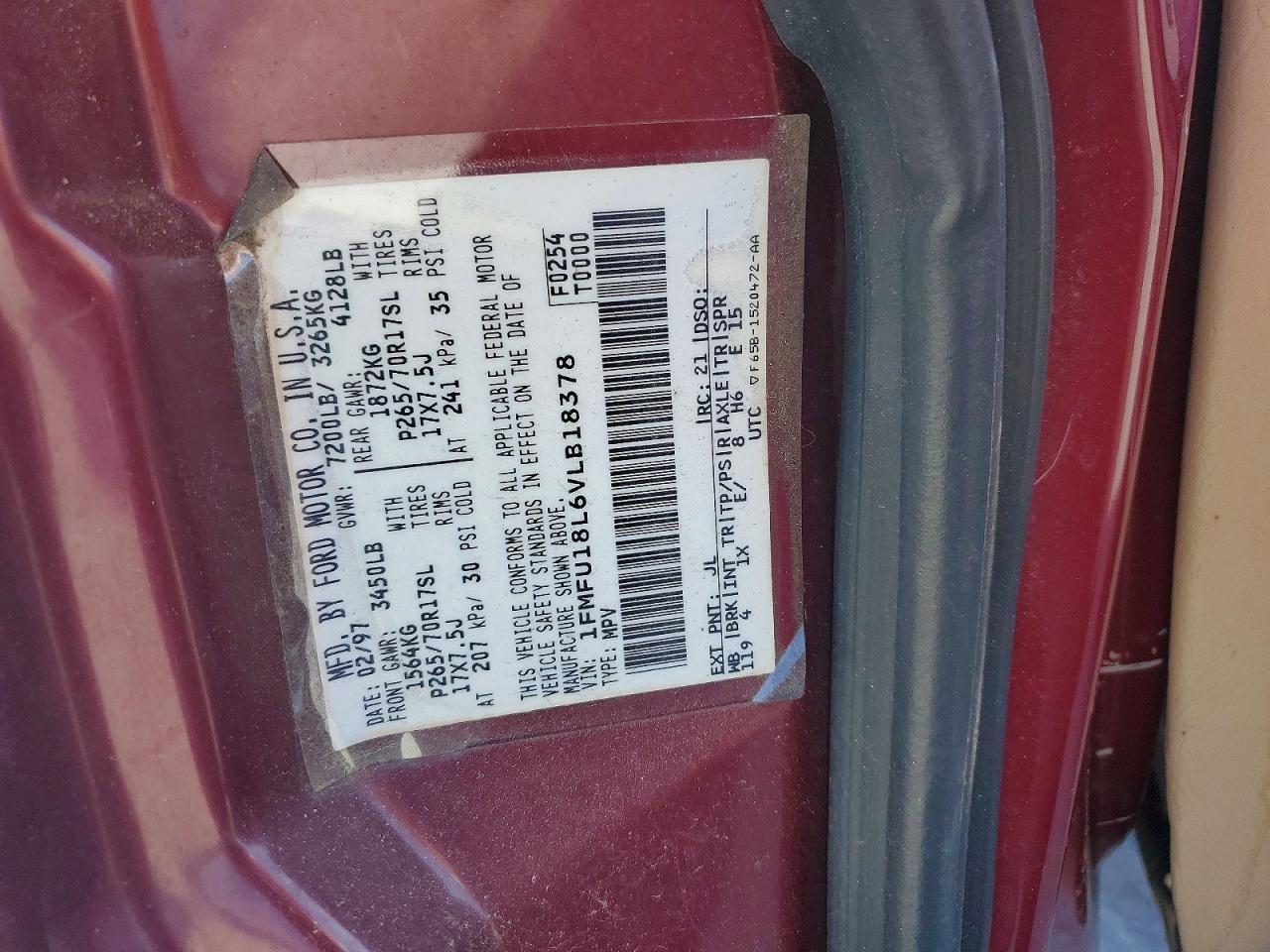 1997 Ford Expedition Red vin: 1FMFU18L6VLB18378