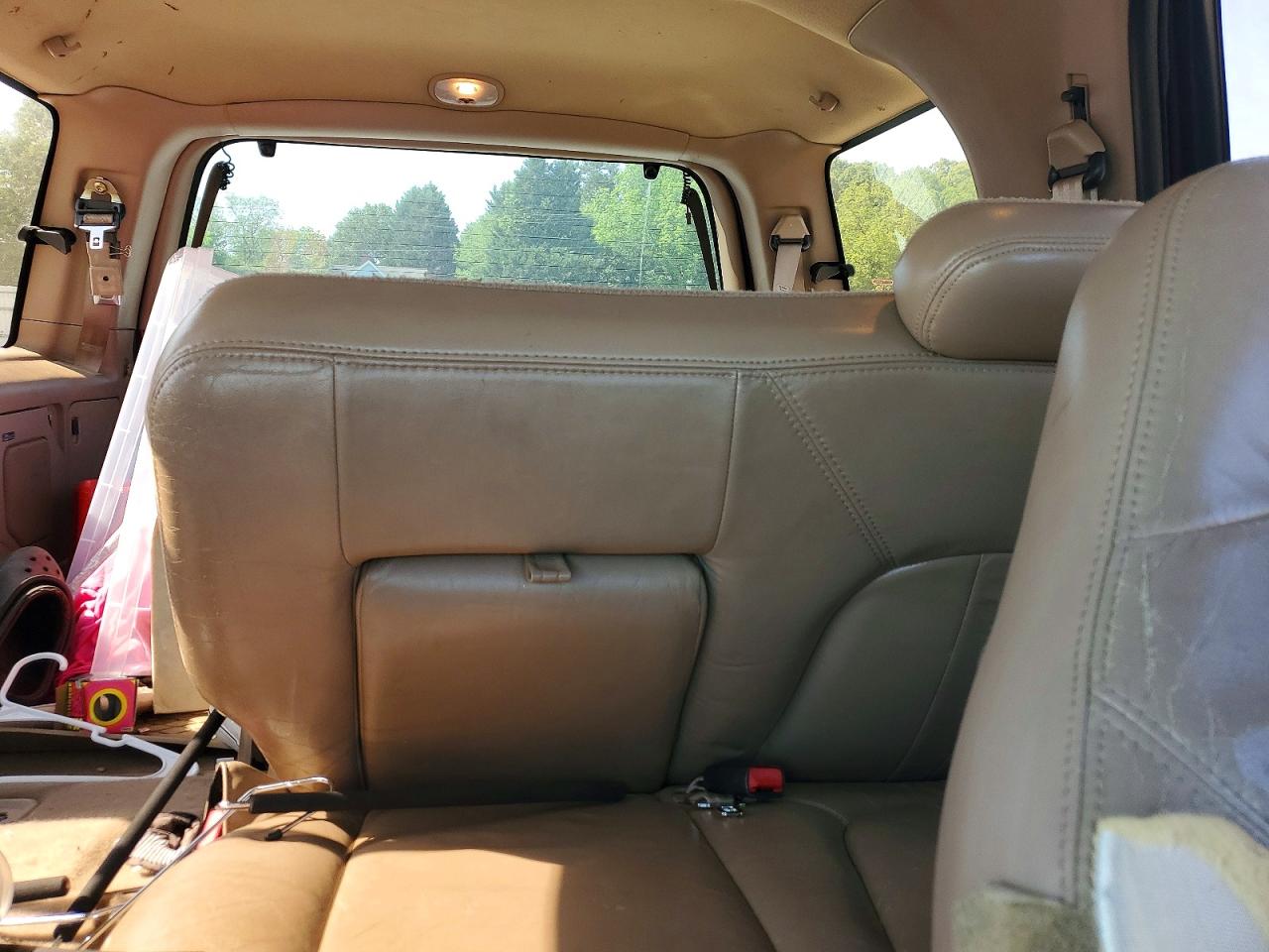1997 Ford Expedition Red vin: 1FMFU18L6VLB18378