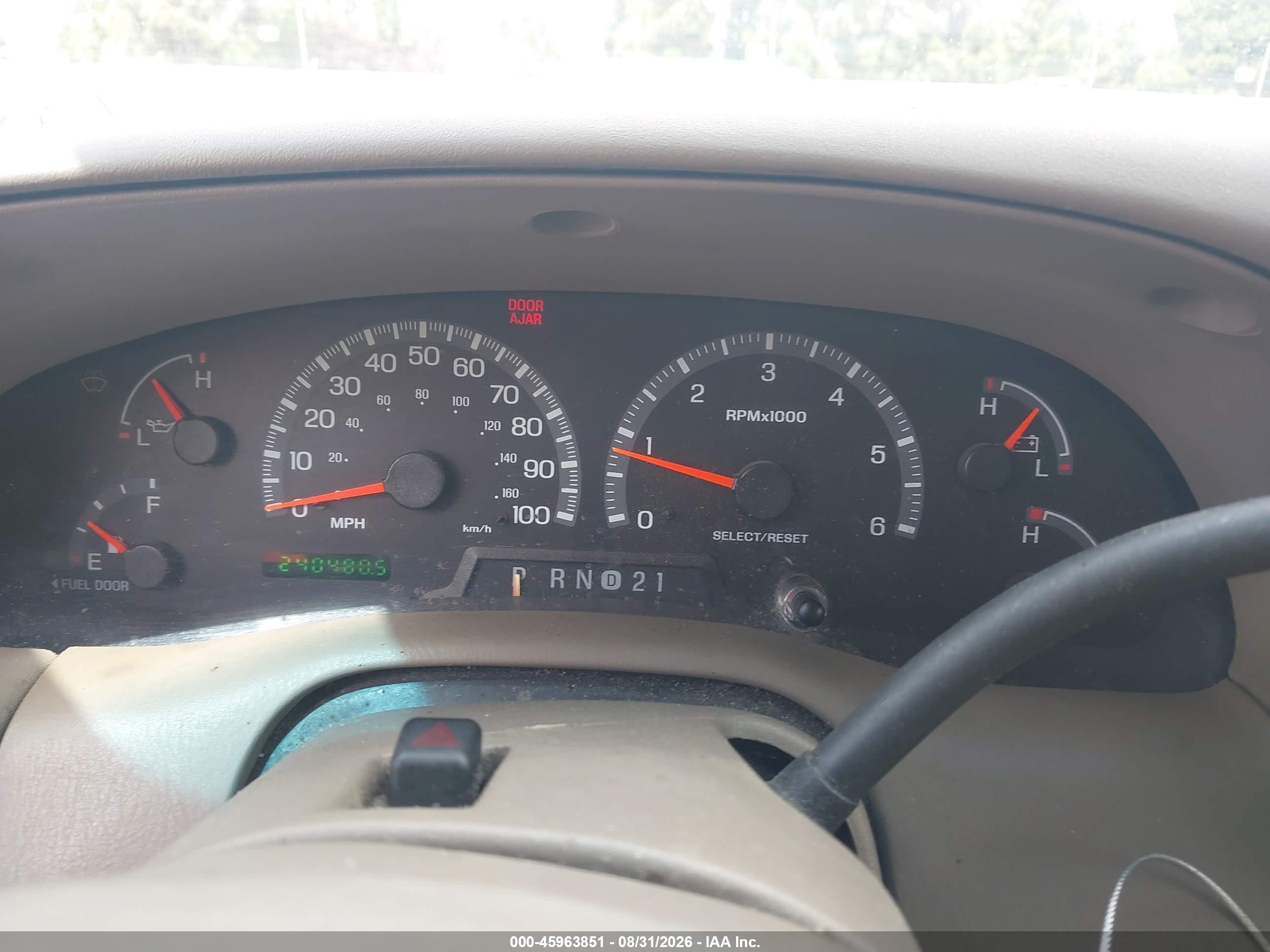2000 Ford Expedition Eddie Bauer Red vin: 1FMFU18L6YLC24219