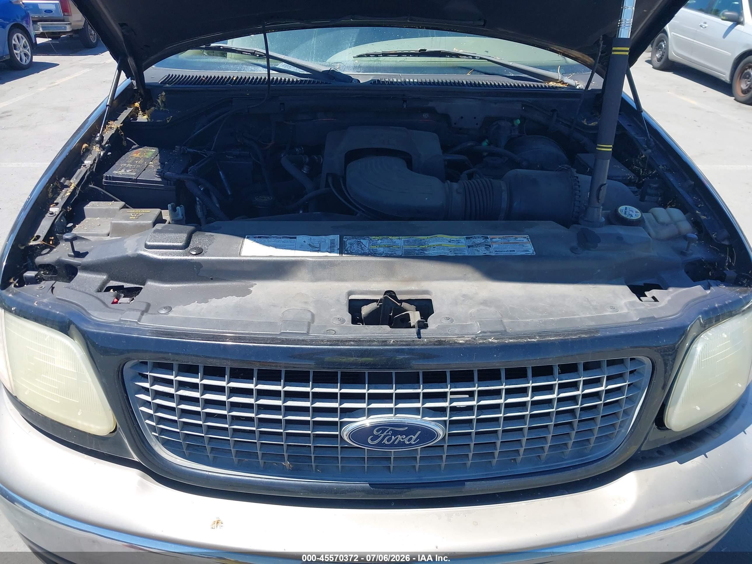 2002 Ford Expedition Eddie Bauer Black vin: 1FMFU18L72LA21167