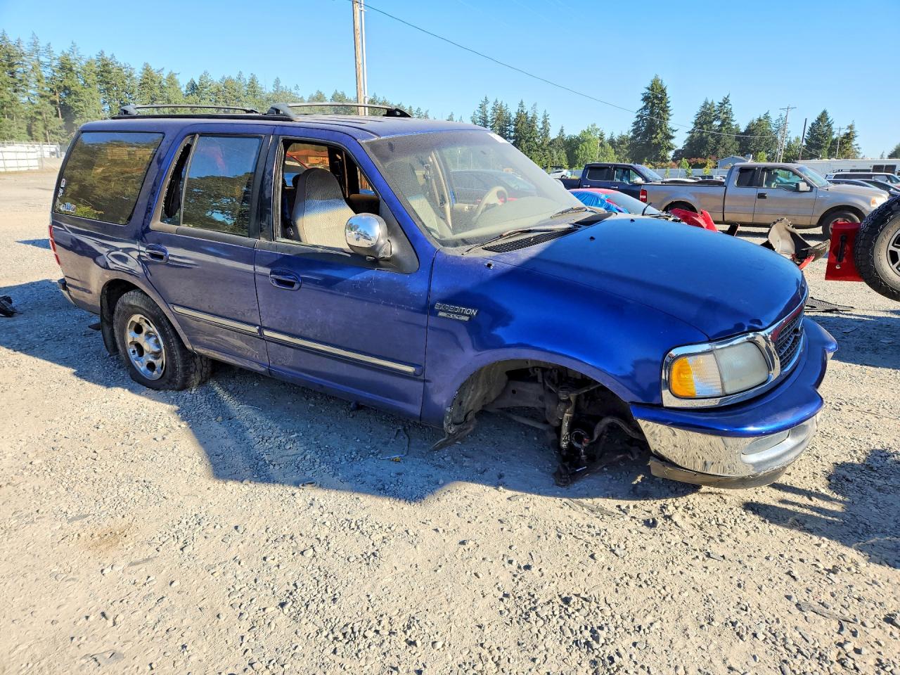 1997 Ford Expedition Blue vin: 1FMFU18L7VLA62449