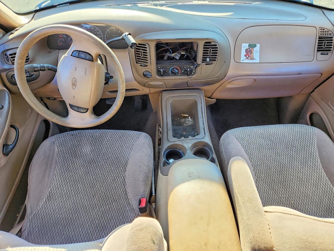 1997 Ford Expedition Blue vin: 1FMFU18L7VLA62449