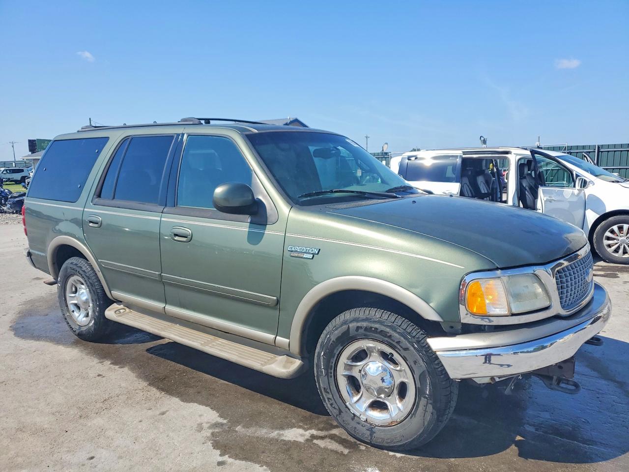 2000 Ford Expedition Eddie Bauer Green vin: 1FMFU18L7YLA92782