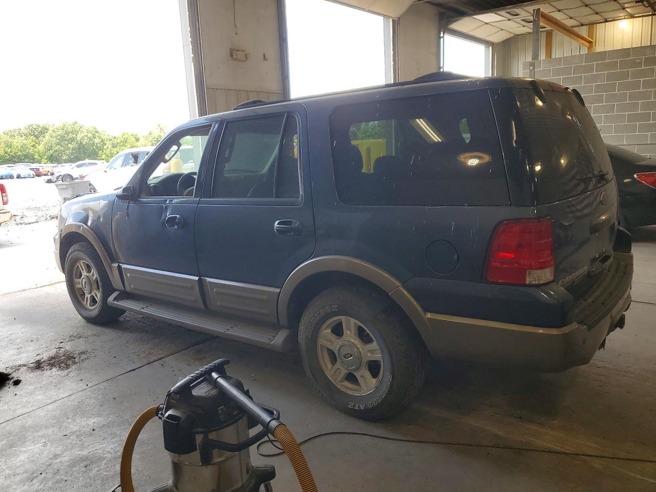 2004 Ford Expedition Eddie Bauer Blue vin: 1FMFU18L84LA03263