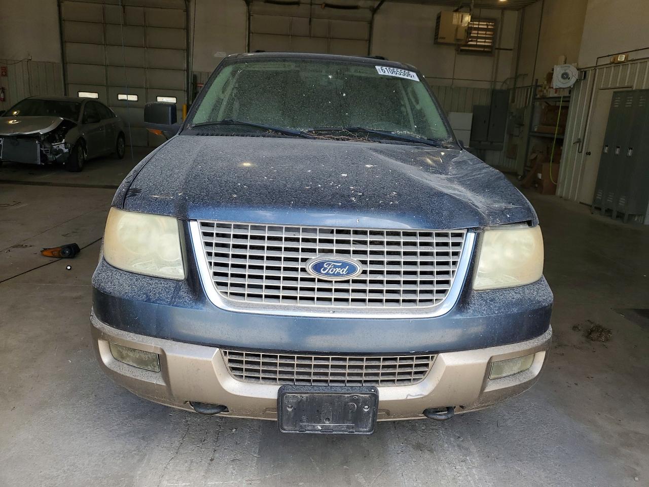 2004 Ford Expedition Eddie Bauer Blue vin: 1FMFU18L84LA03263