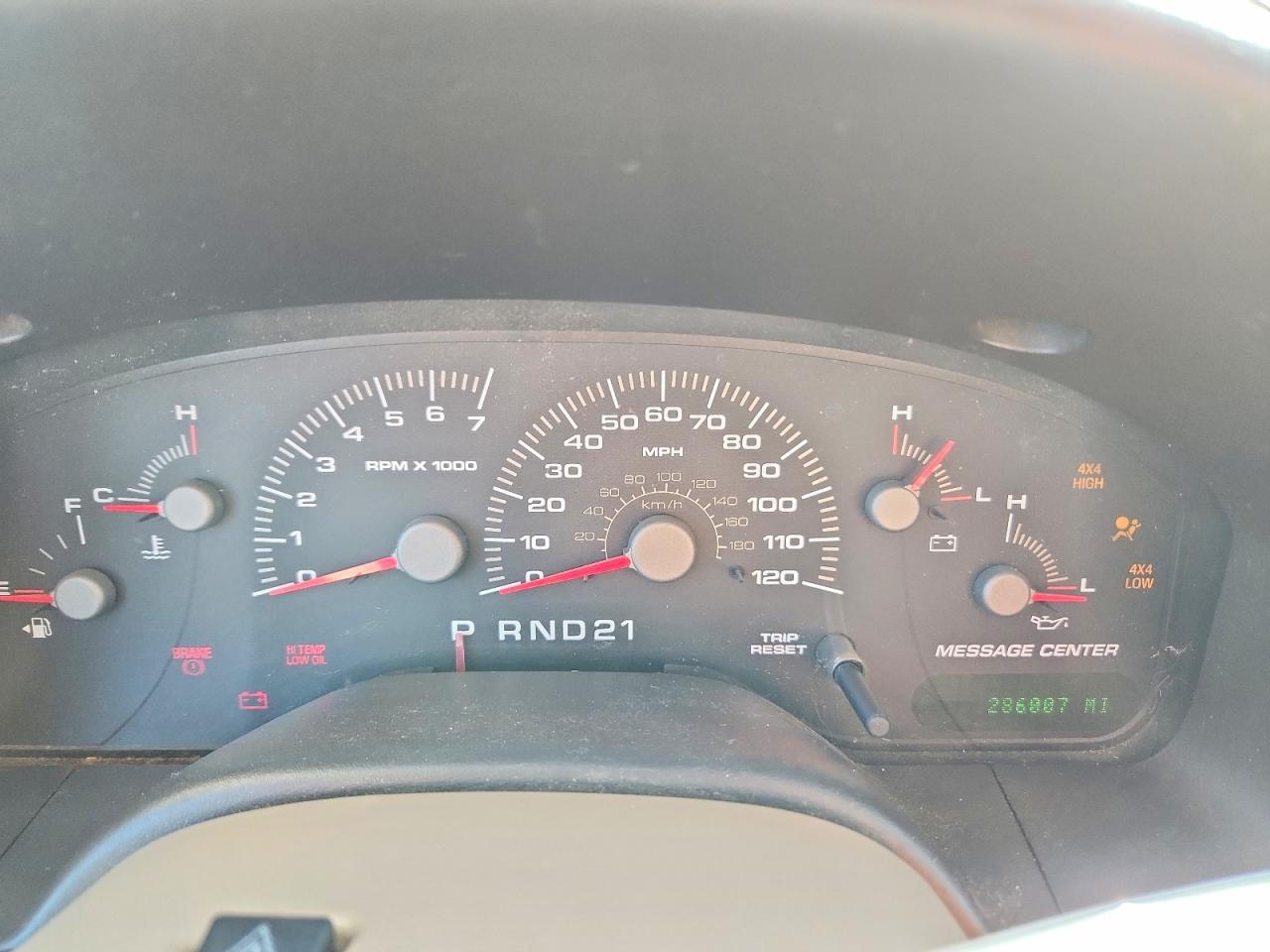 2003 Ford Expedition Eddie Bauer Белый vin: 1FMFU18L93LB96361