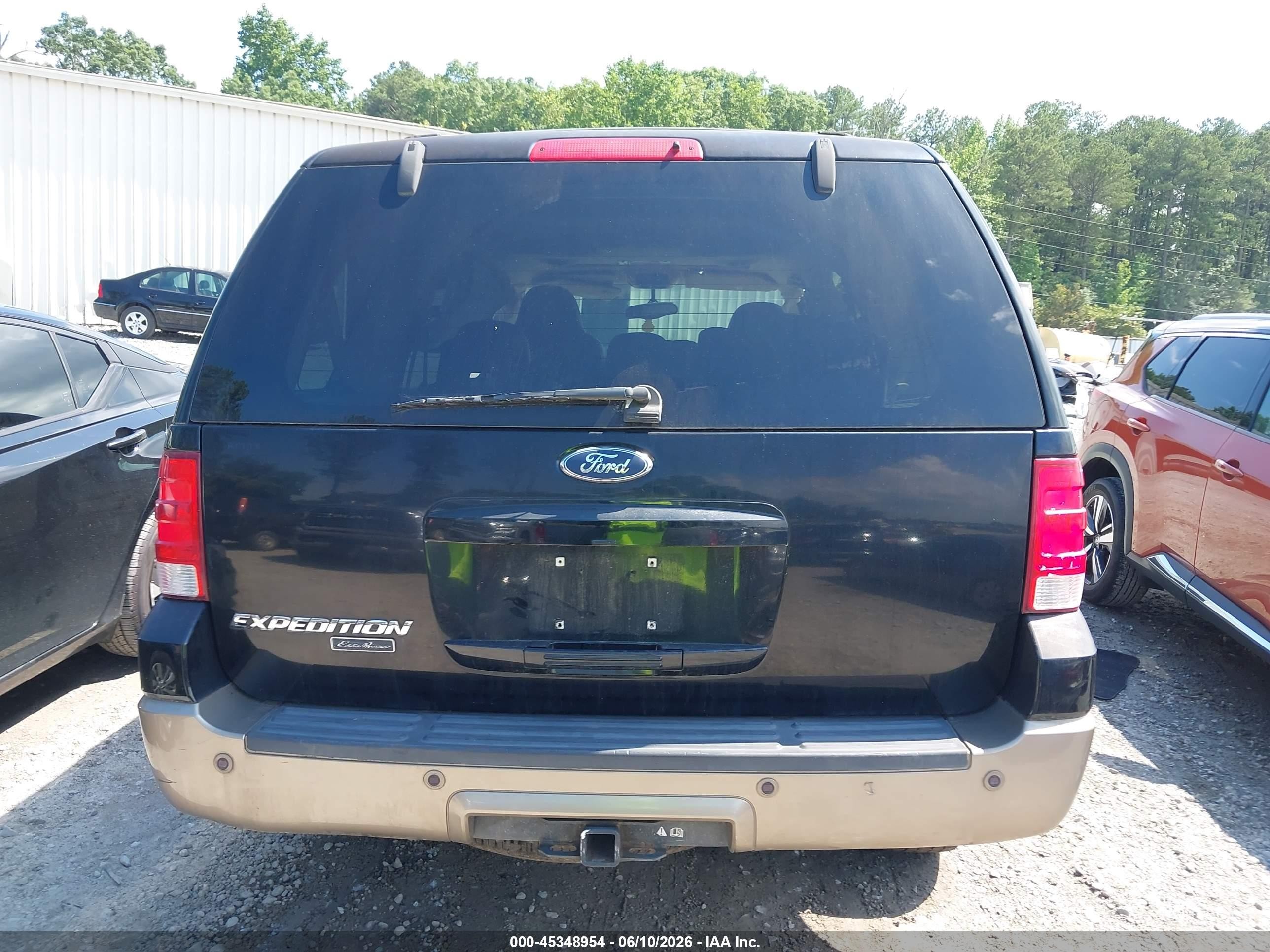 2004 Ford Expedition Eddie Bauer Black vin: 1FMFU18L94LB59893