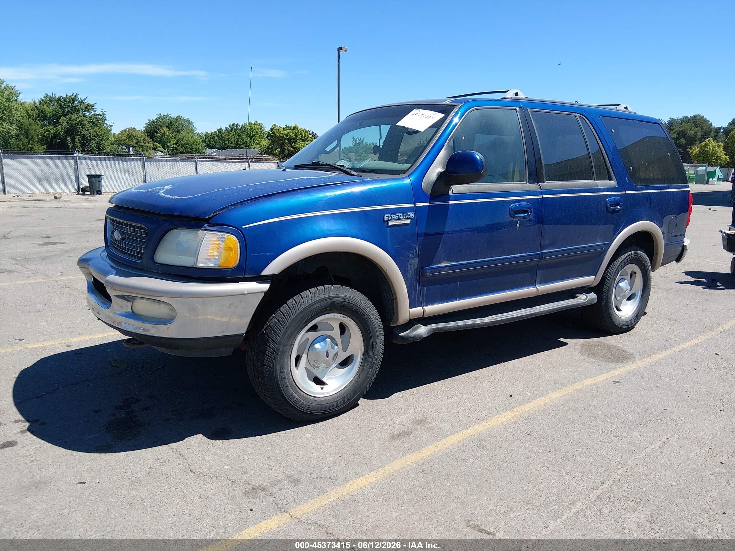 1997 Ford Expedition Eddie Bauer/xlt Blue vin: 1FMFU18L9VLB37779
