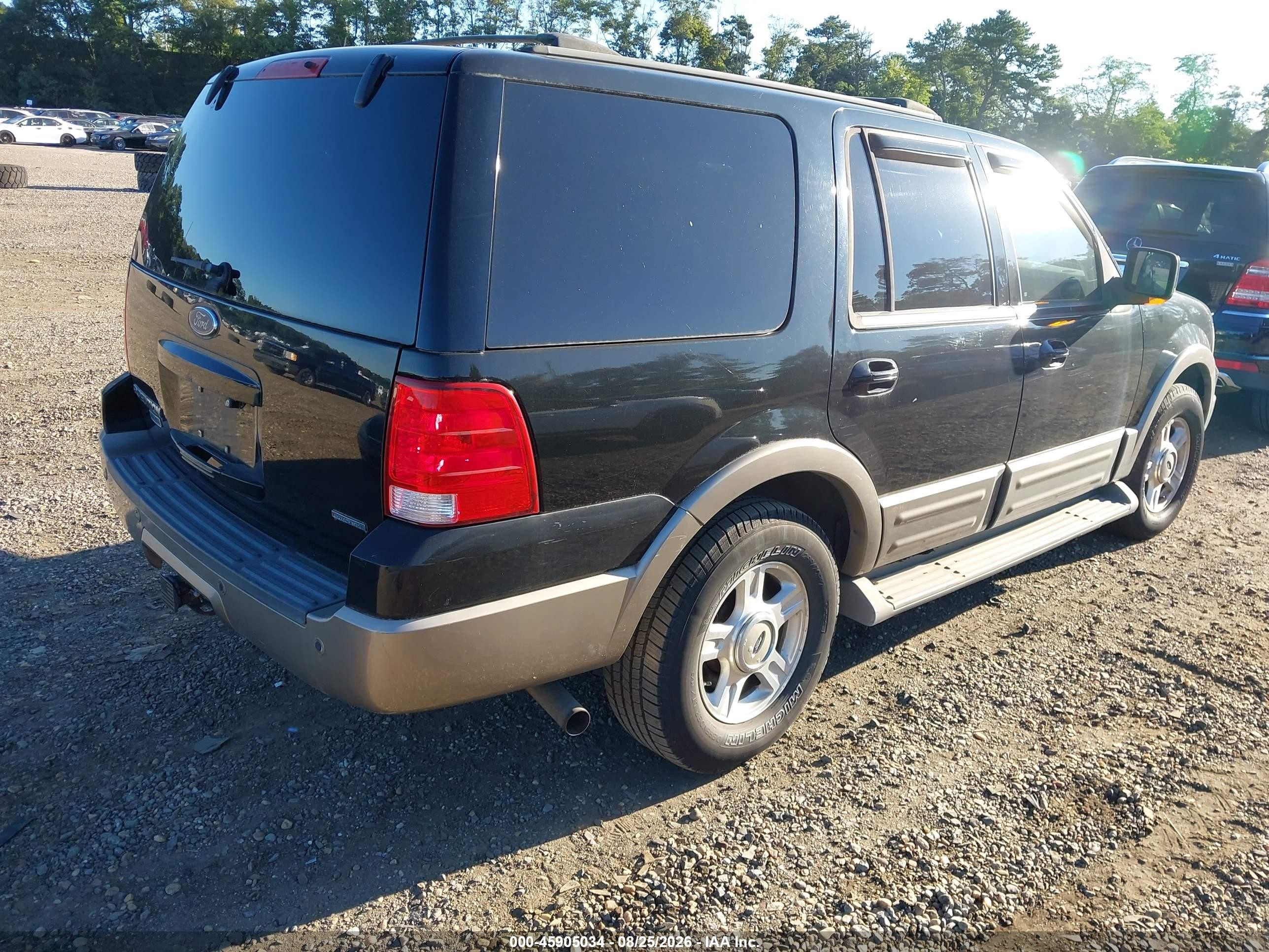 2003 Ford Expedition Eddie Bauer Black vin: 1FMFU18LX3LB81030