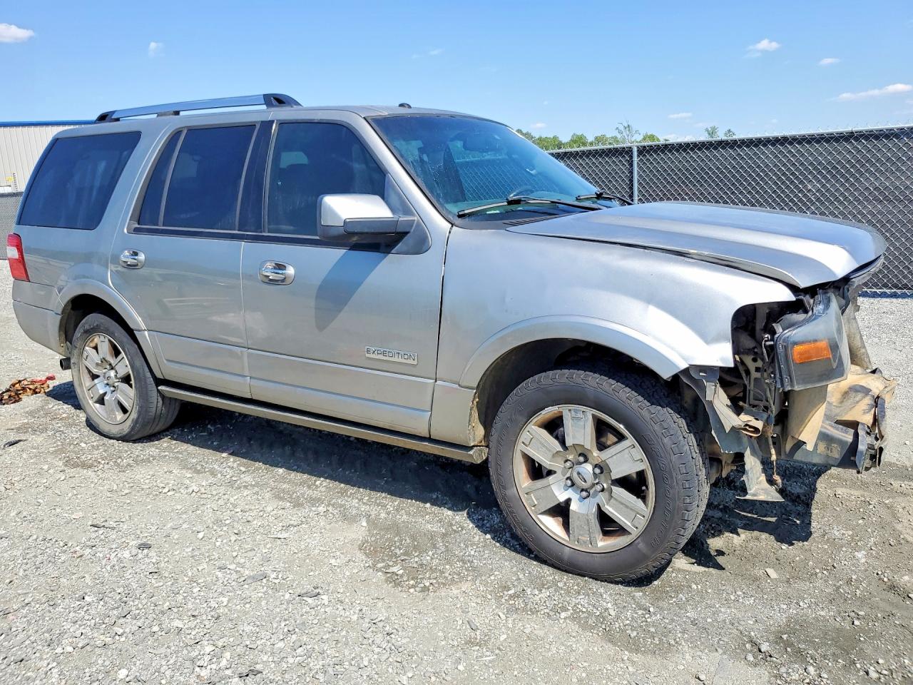 2008 Ford Expedition Limited Silver vin: 1FMFU19508LA27644