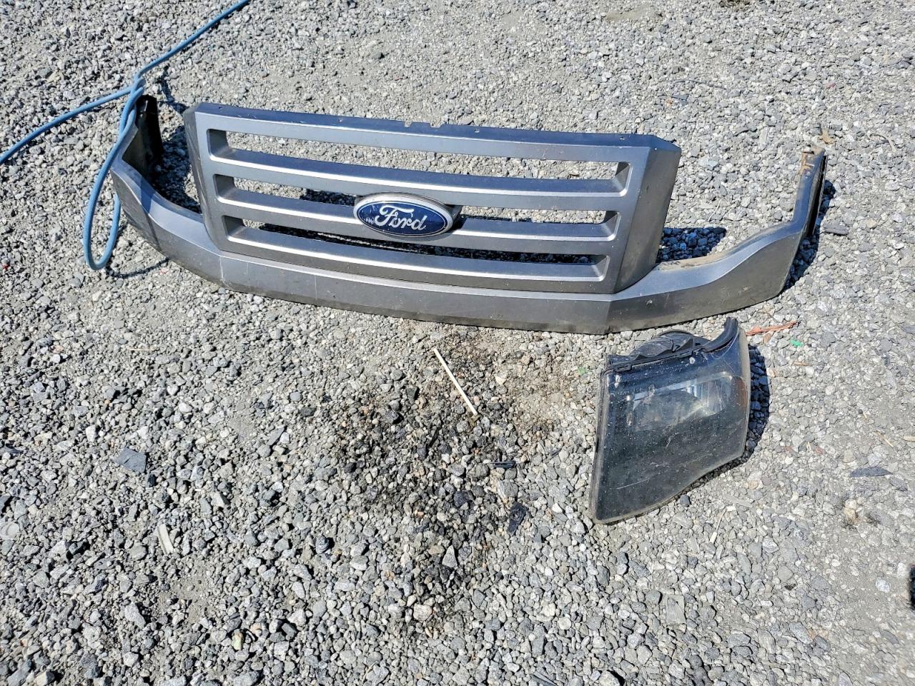 2008 Ford Expedition Limited Silver vin: 1FMFU19508LA27644