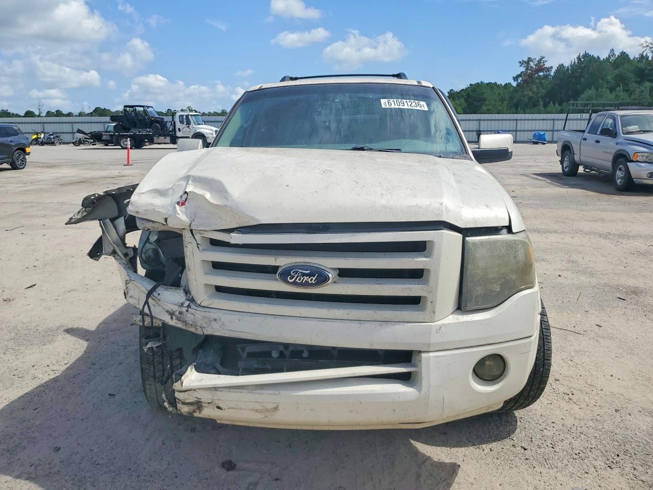 2007 Ford Expedition Limited White vin: 1FMFU19537LA75007