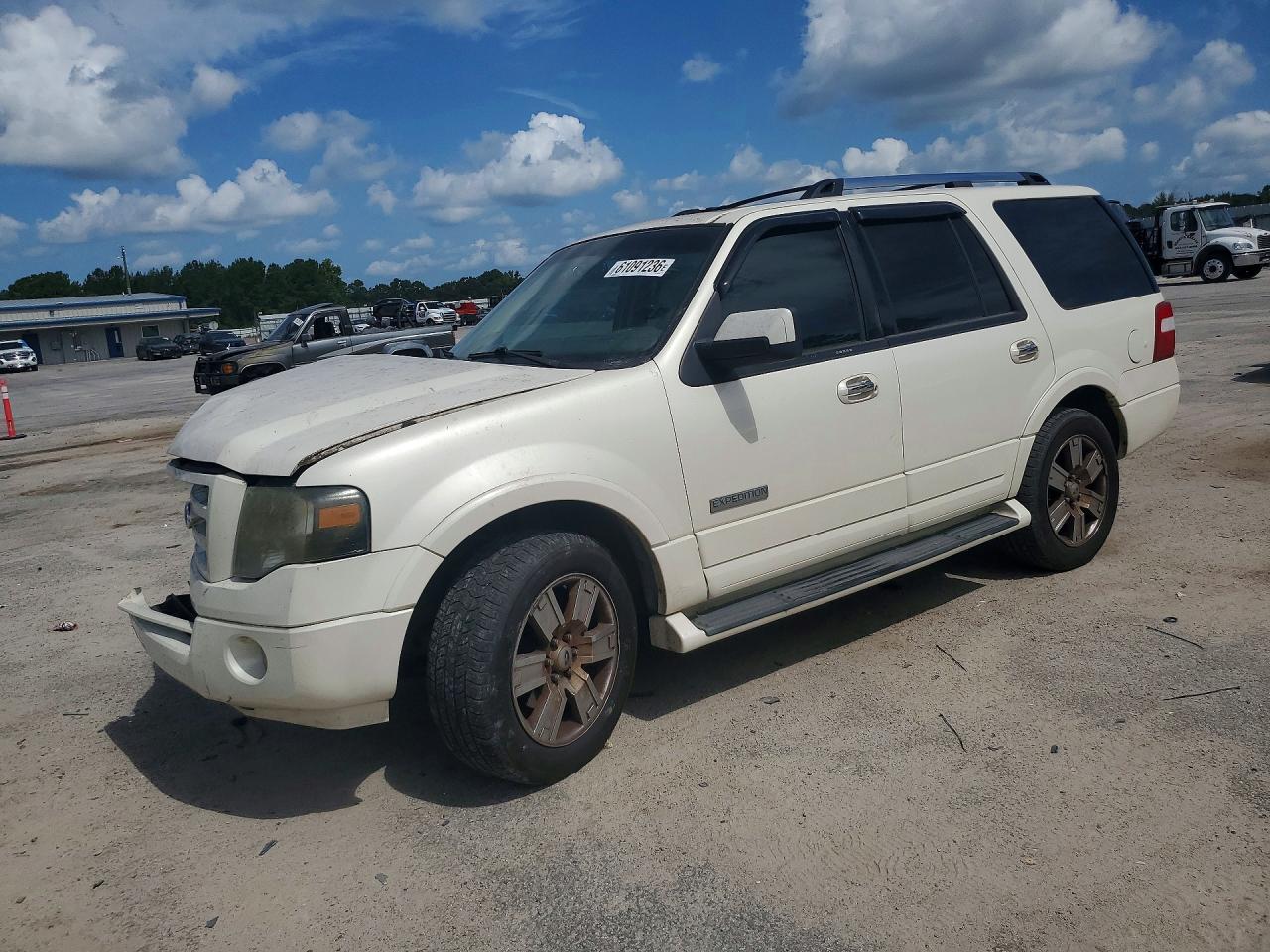 2007 Ford Expedition Limited White vin: 1FMFU19537LA75007