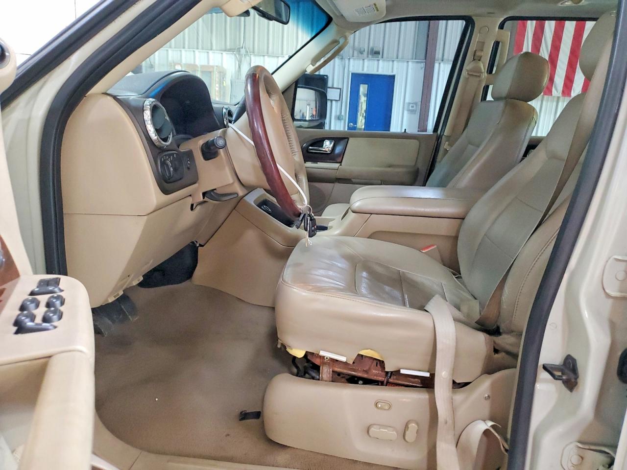 2006 Ford Expedition Limited Beige vin: 1FMFU19556LA70650