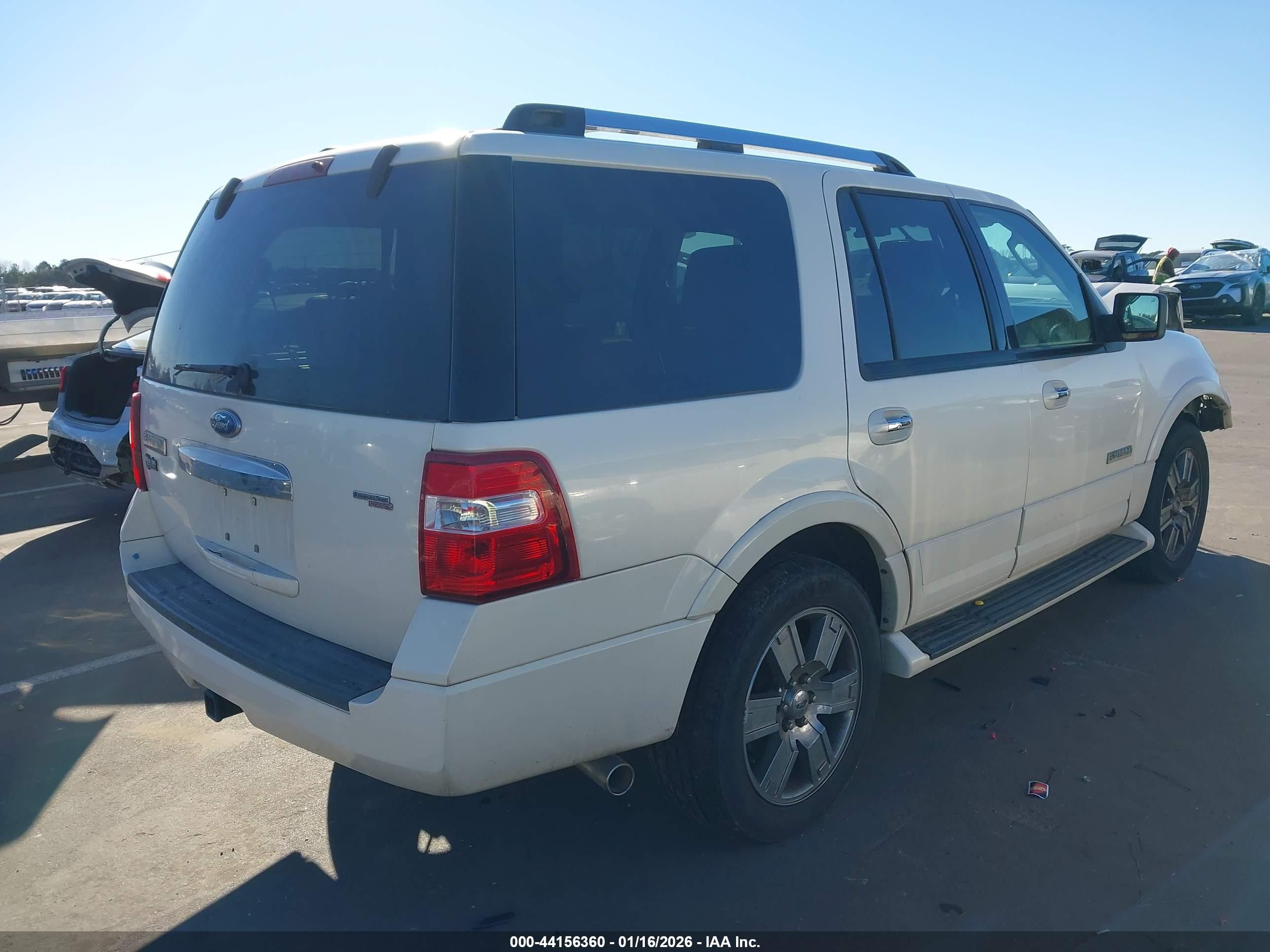 2007 Ford Expedition Limited White vin: 1FMFU19557LA97672