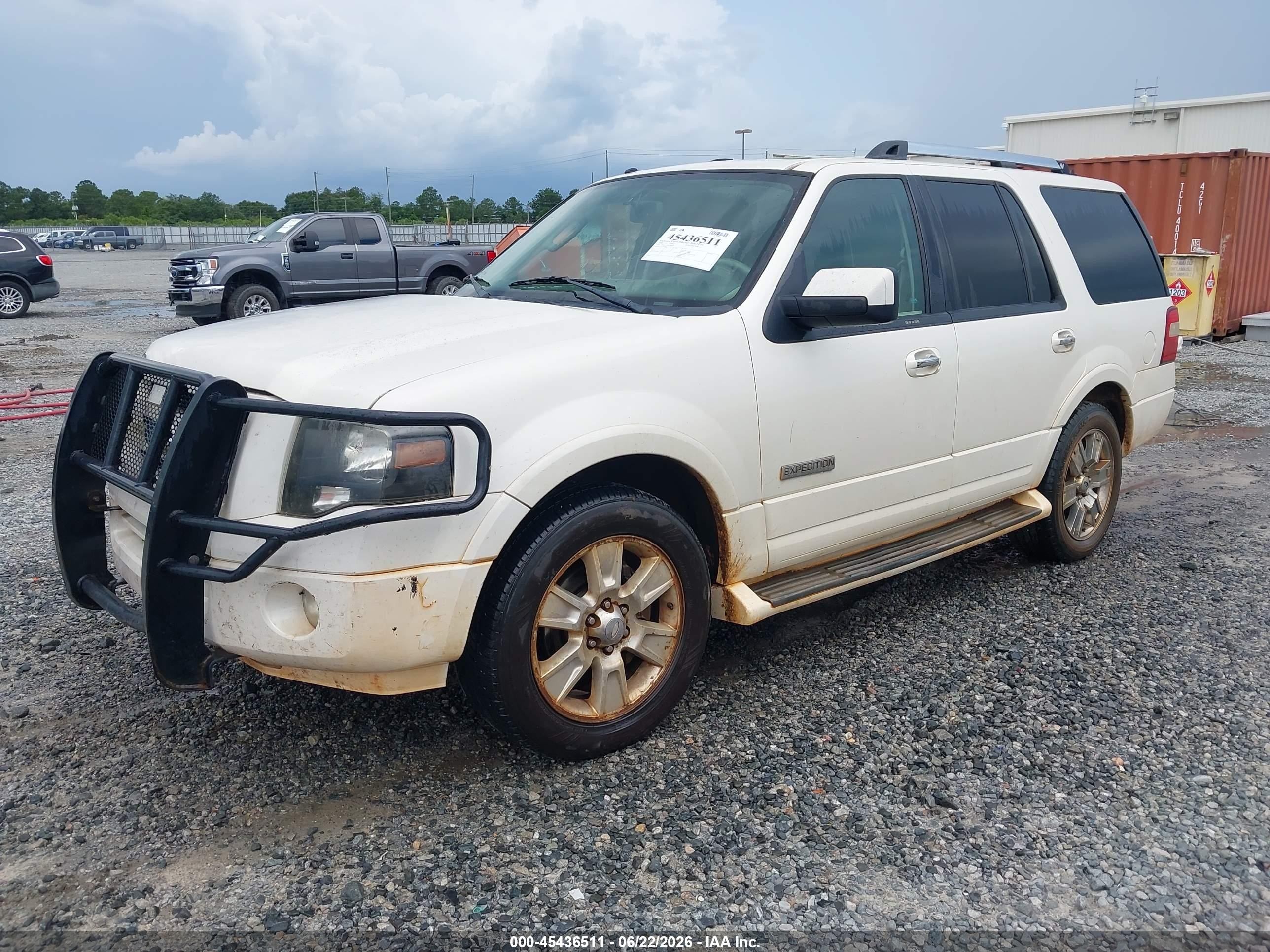 2008 Ford Expedition Limited White vin: 1FMFU19558LA06207