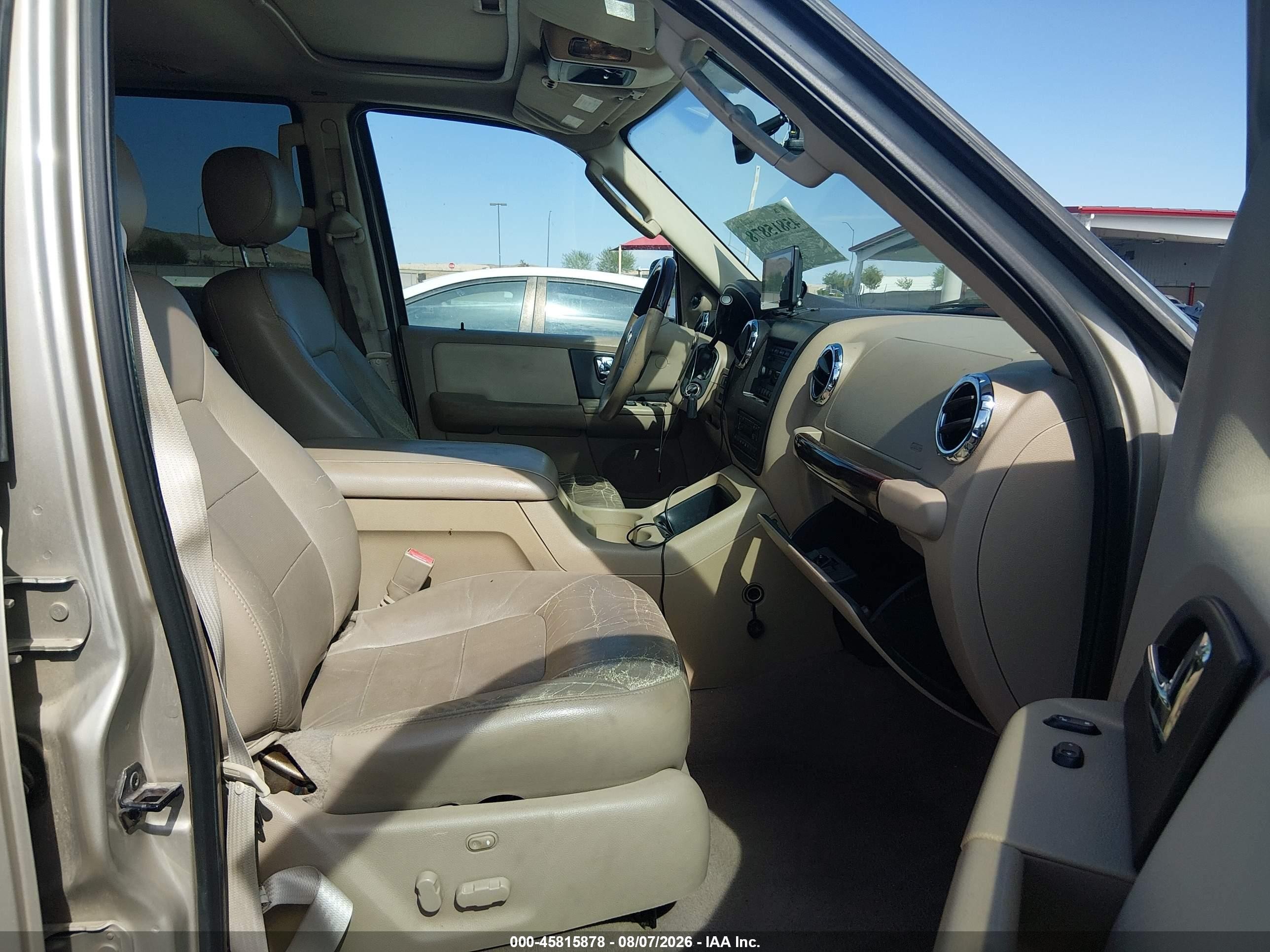 2005 Ford Expedition Limited Tan vin: 1FMFU19565LA39034