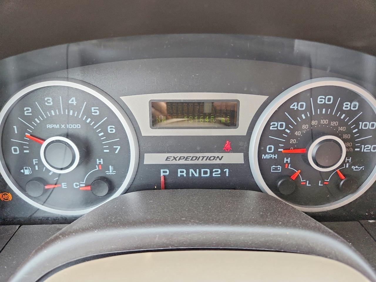 2006 Ford Expedition Limited White vin: 1FMFU19566LA09825