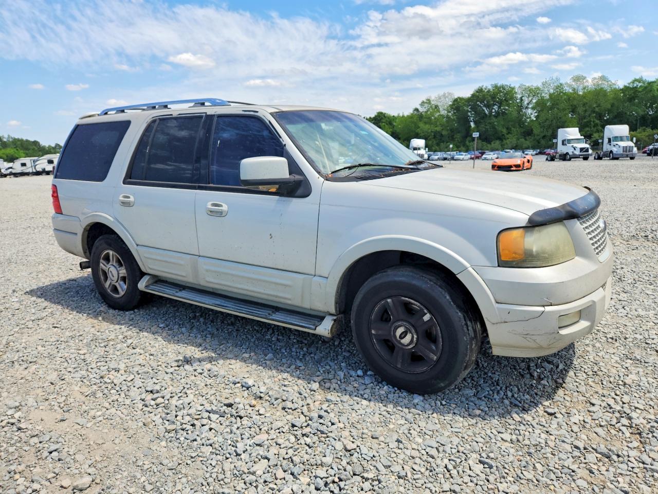 2006 Ford Expedition Limited Cream vin: 1FMFU19566LA46132