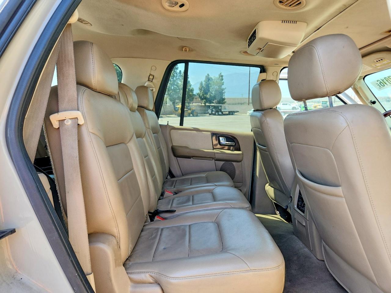 2006 Ford Expedition Limited White vin: 1FMFU19566LA99073