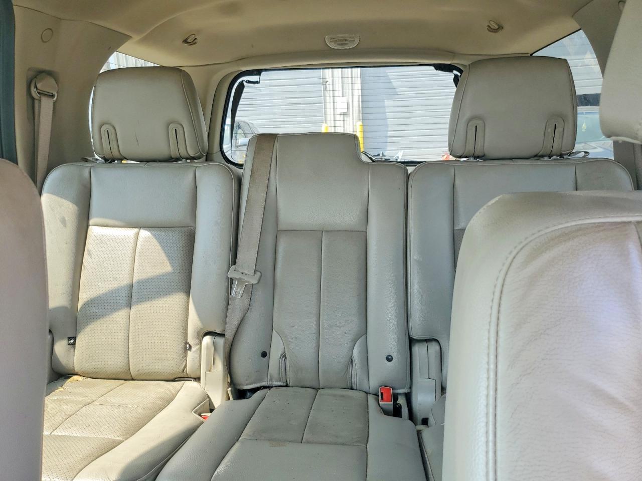 2007 Ford Expedition Limited White vin: 1FMFU19587LA60423
