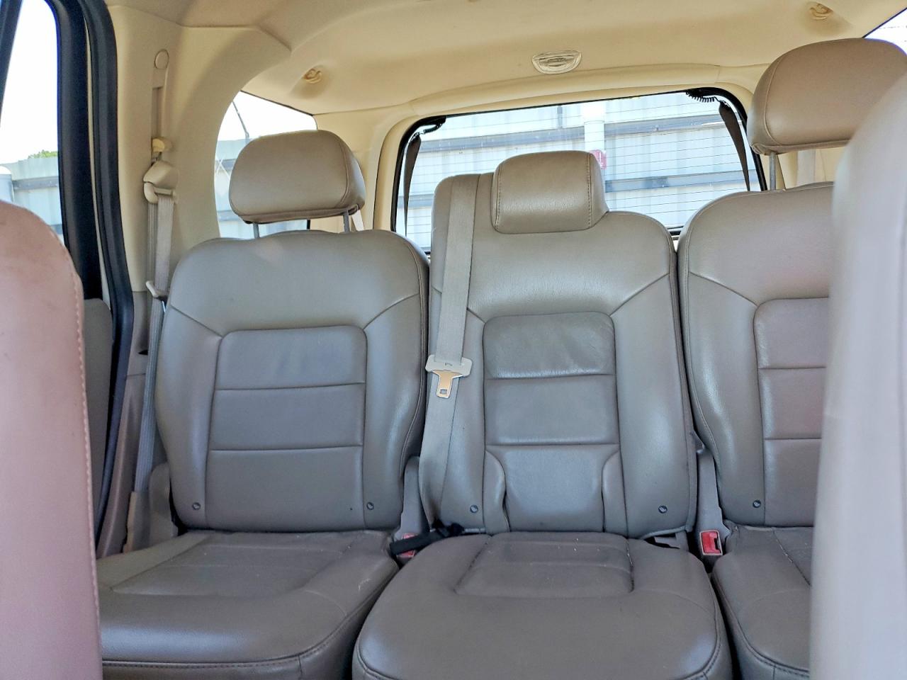 2006 Ford Expedition Limited White vin: 1FMFU19596LA90223