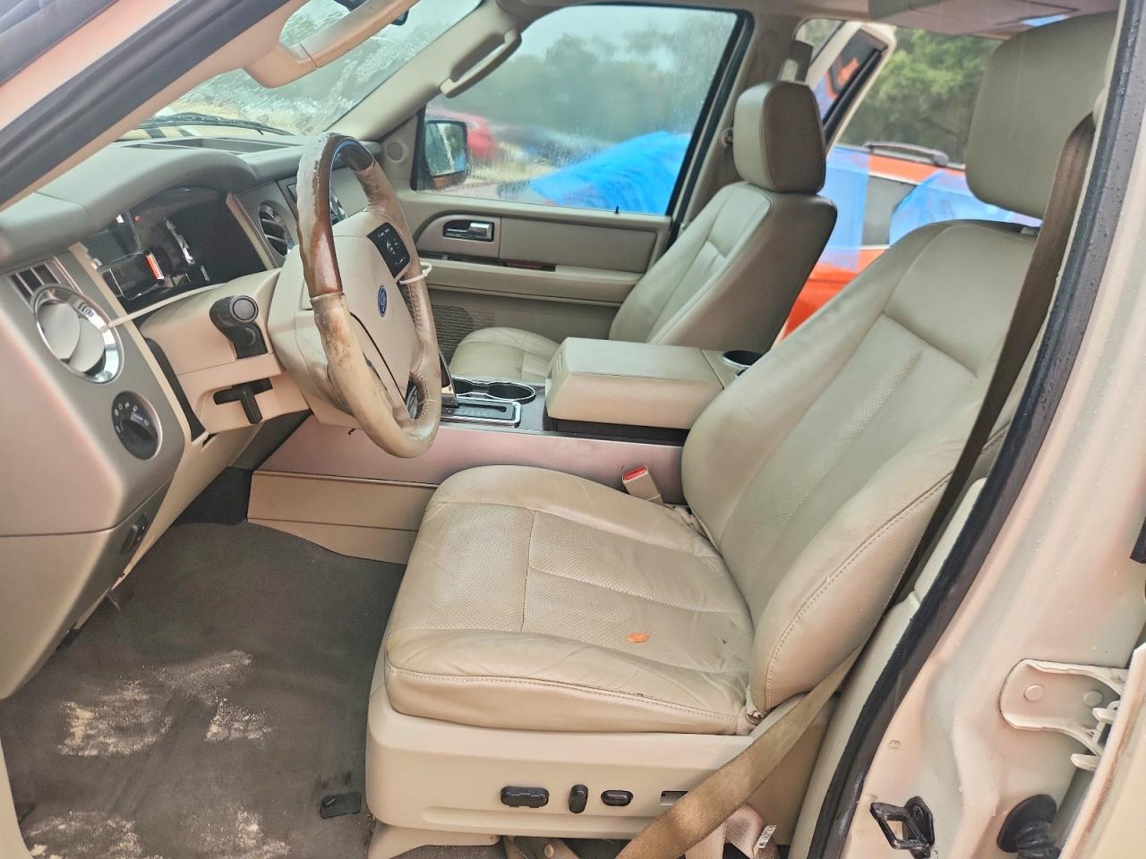 2008 Ford Expedition Limited White vin: 1FMFU19598LA33443
