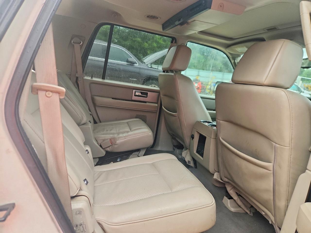 2008 Ford Expedition Limited White vin: 1FMFU19598LA33443