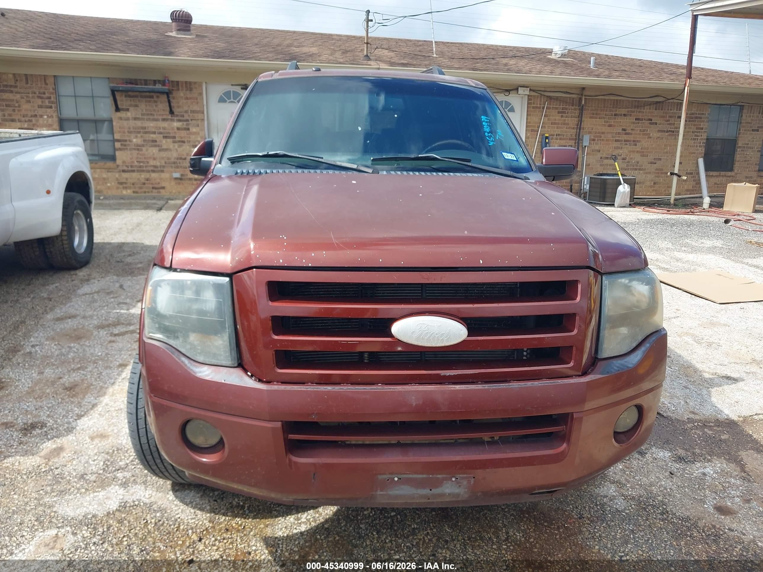2008 Ford Expedition Limited Maroon vin: 1FMFU195X8LA34875