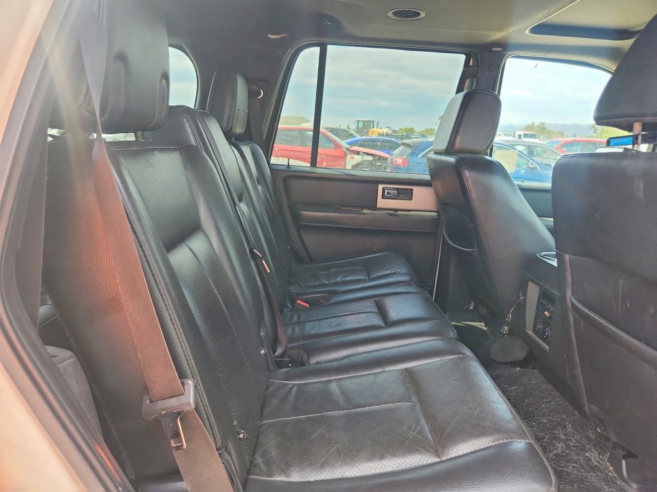 2008 Ford Expedition Limited White vin: 1FMFU20508LA54944