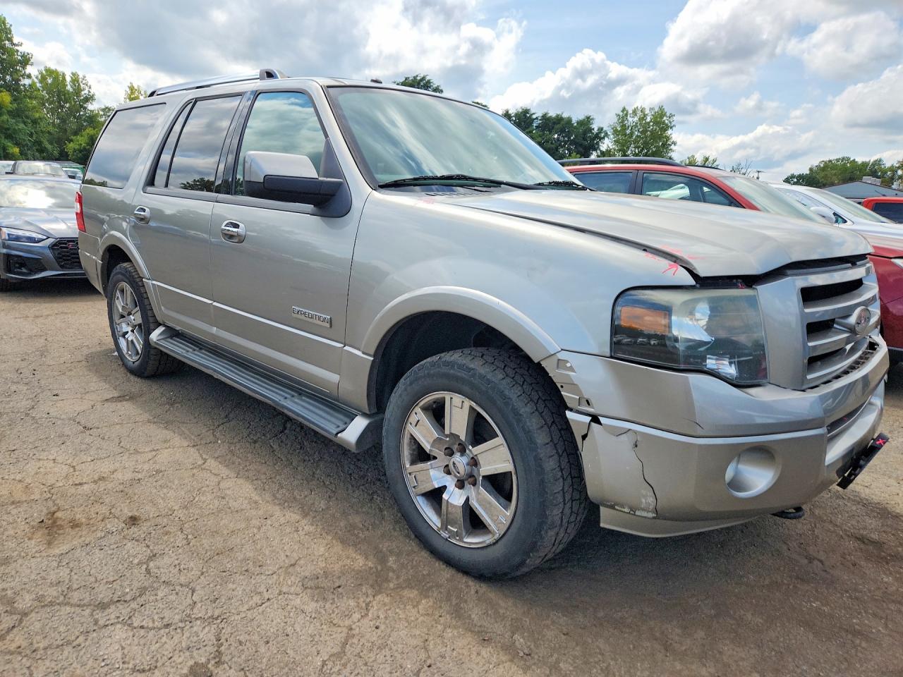 2008 Ford Expedition Limited Silver vin: 1FMFU20508LA56483