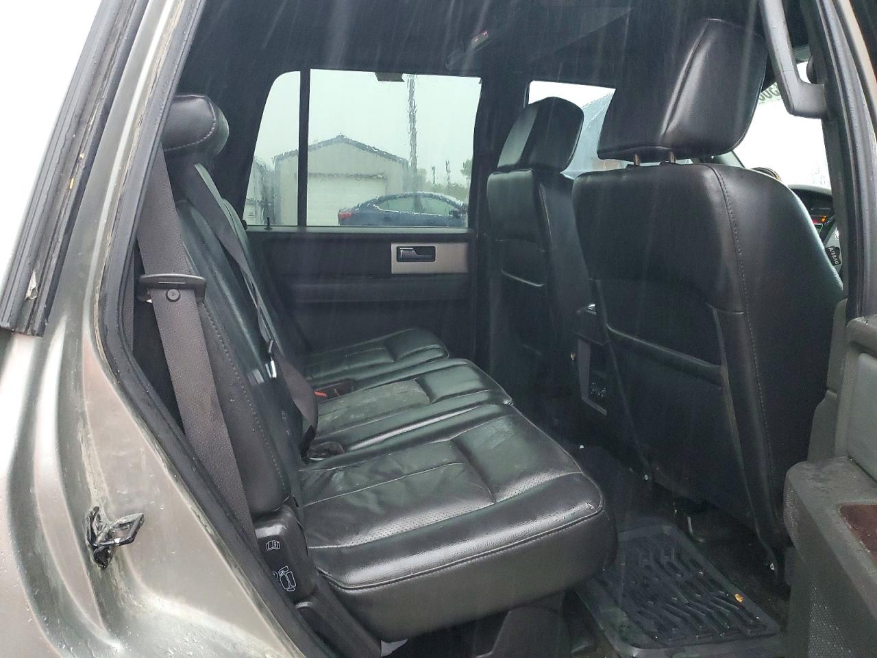 2008 Ford Expedition Limited Silver vin: 1FMFU20508LA82081