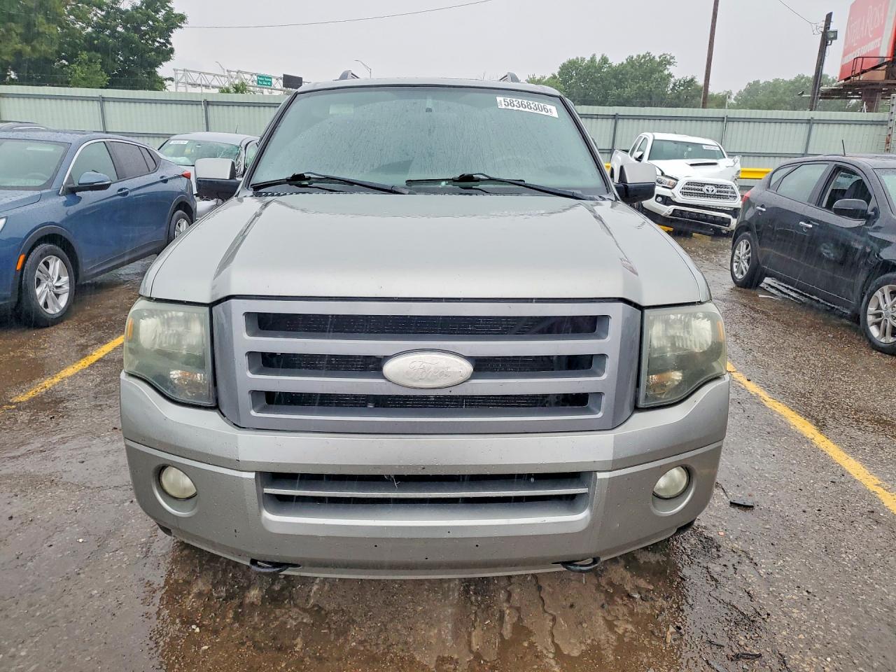 2008 Ford Expedition Limited Silver vin: 1FMFU20508LA82081