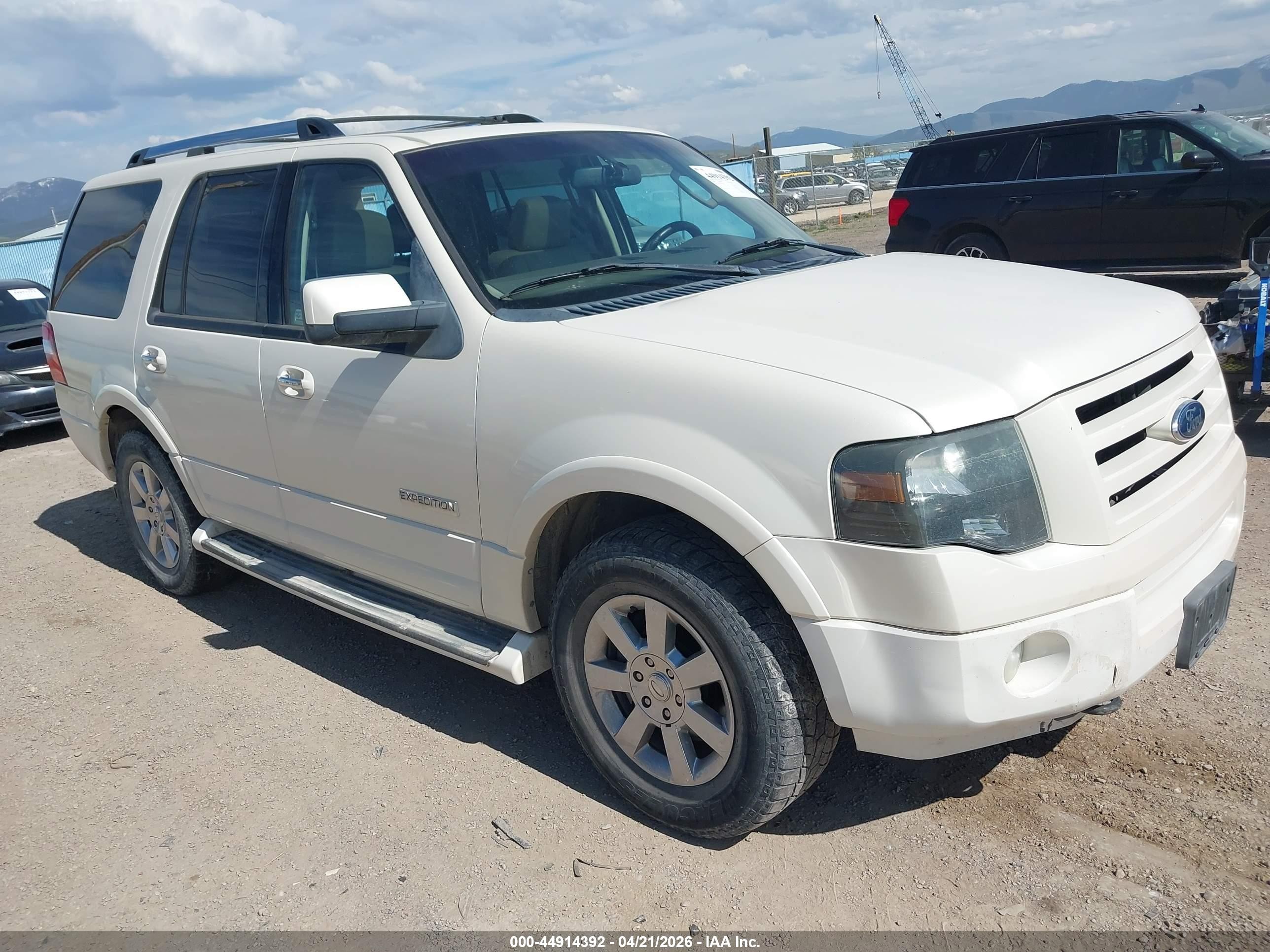2008 Ford Expedition Limited White vin: 1FMFU20528LA20925