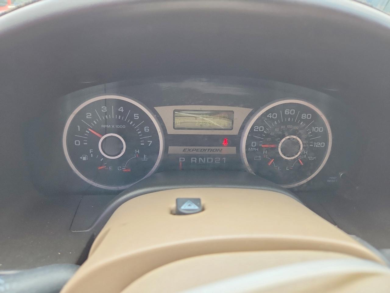 2005 Ford Expedition Limited Gold vin: 1FMFU20535LA58675