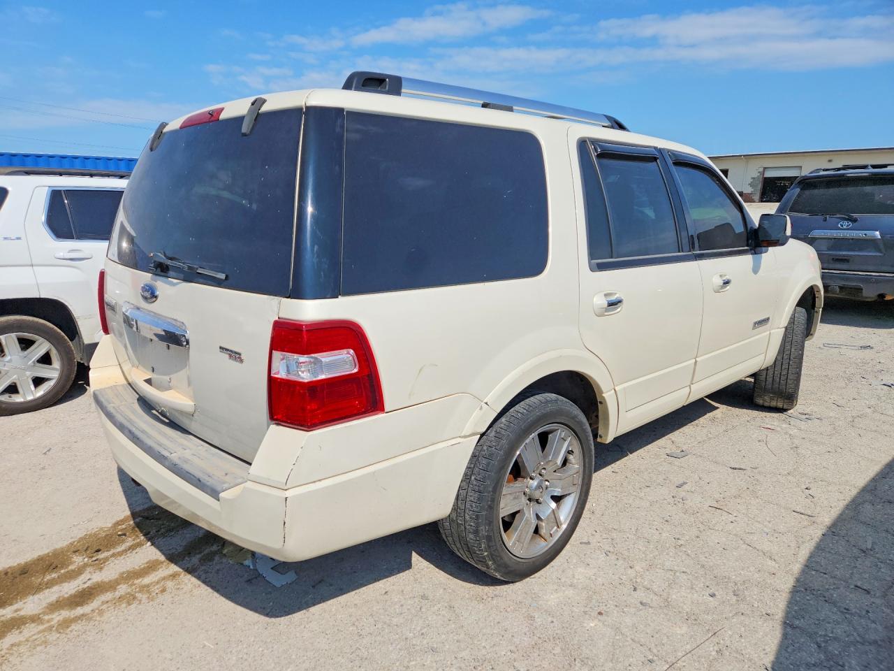 2008 Ford Expedition Limited Cream vin: 1FMFU20568LA11127