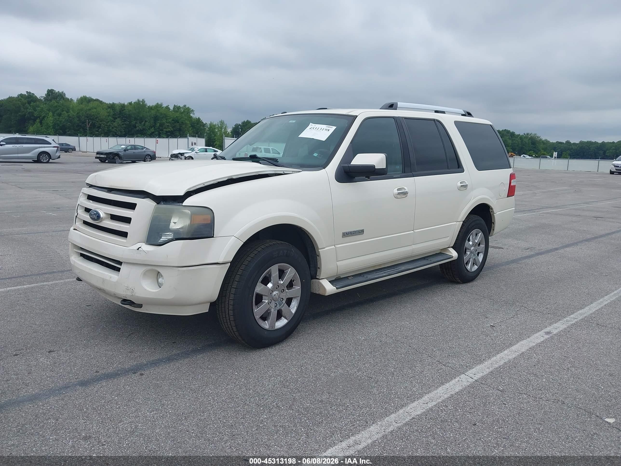 2008 Ford Expedition Limited Белый vin: 1FMFU20568LA12455